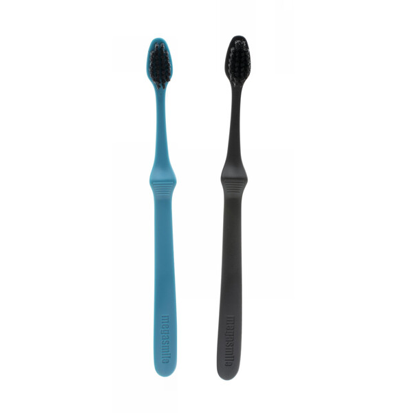 E-shop Megasmile Black Whitening Loop zubná kefka 2ks