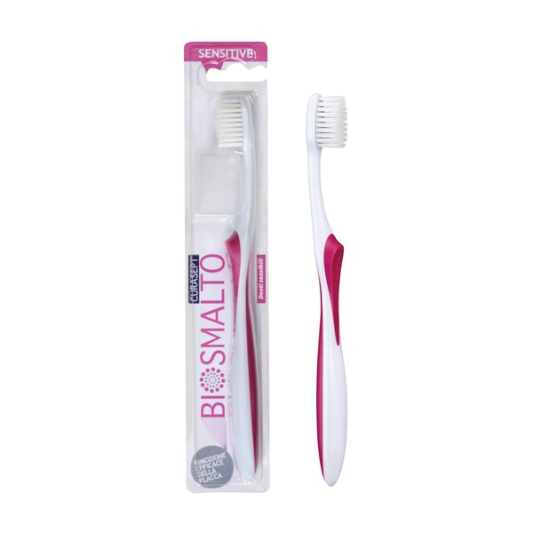 E-shop Curasept Biosmalto Sensitive zubná kefka
