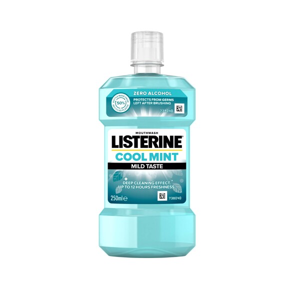 E-shop Listerine Cool Mint Mild Taste ústna voda 250 ml