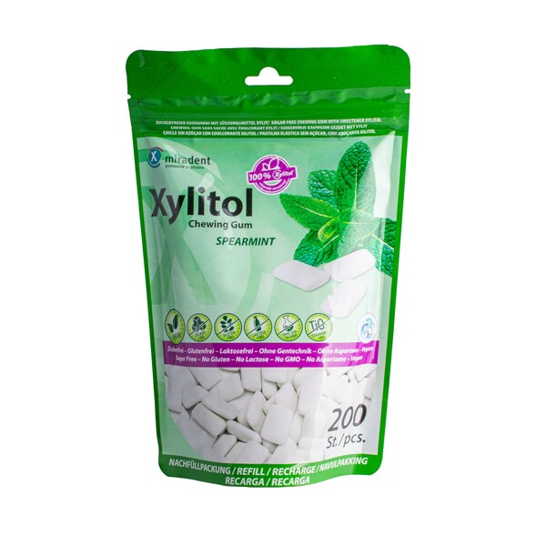 E-shop Miradent Xylitol SPEARMINT žuvačky 200 ks
