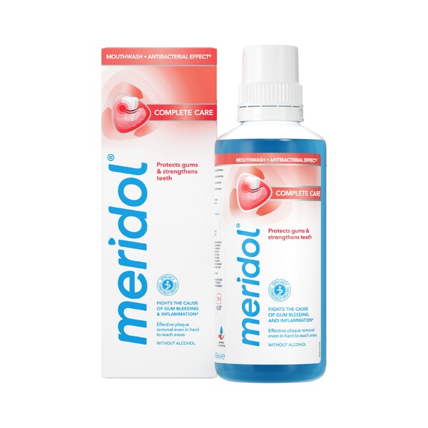 E-shop Meridol Complete Care ústna voda 400 ml