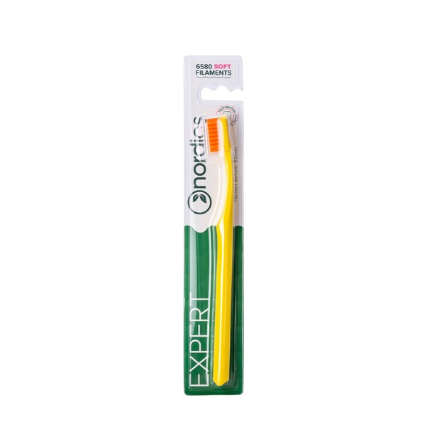 E-shop Nordics Curve Soft Yellow zubná kefka