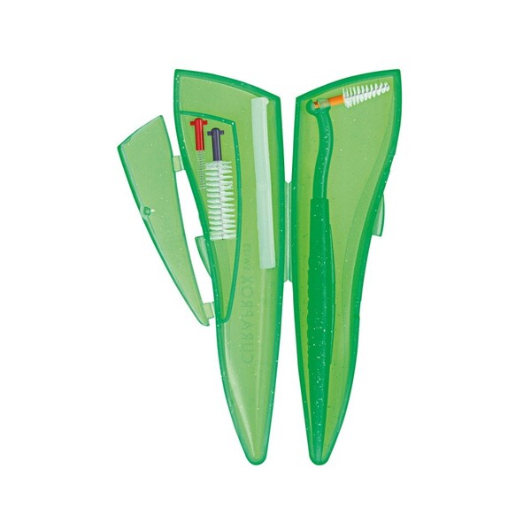 E-shop Curaprox Ortho Pocket Set pre čistenie strojčekov