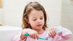 Oral-B iO Series 2 White elektrická kefka + cestovné puzdro