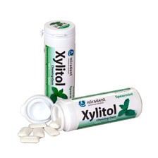 Miradent Xylitol žuvačky SPEARMINT 30 ks