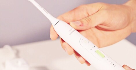 RECENZIA: kefka Philips Sonicare HealthyWhite HX8911/01