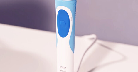 RECENZIA: elektrická zubná kefka Oral-B Vitality