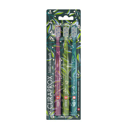 Curaprox CS 5460 Ultrasoft Winter Mistletoe zubná kefka 3 ks