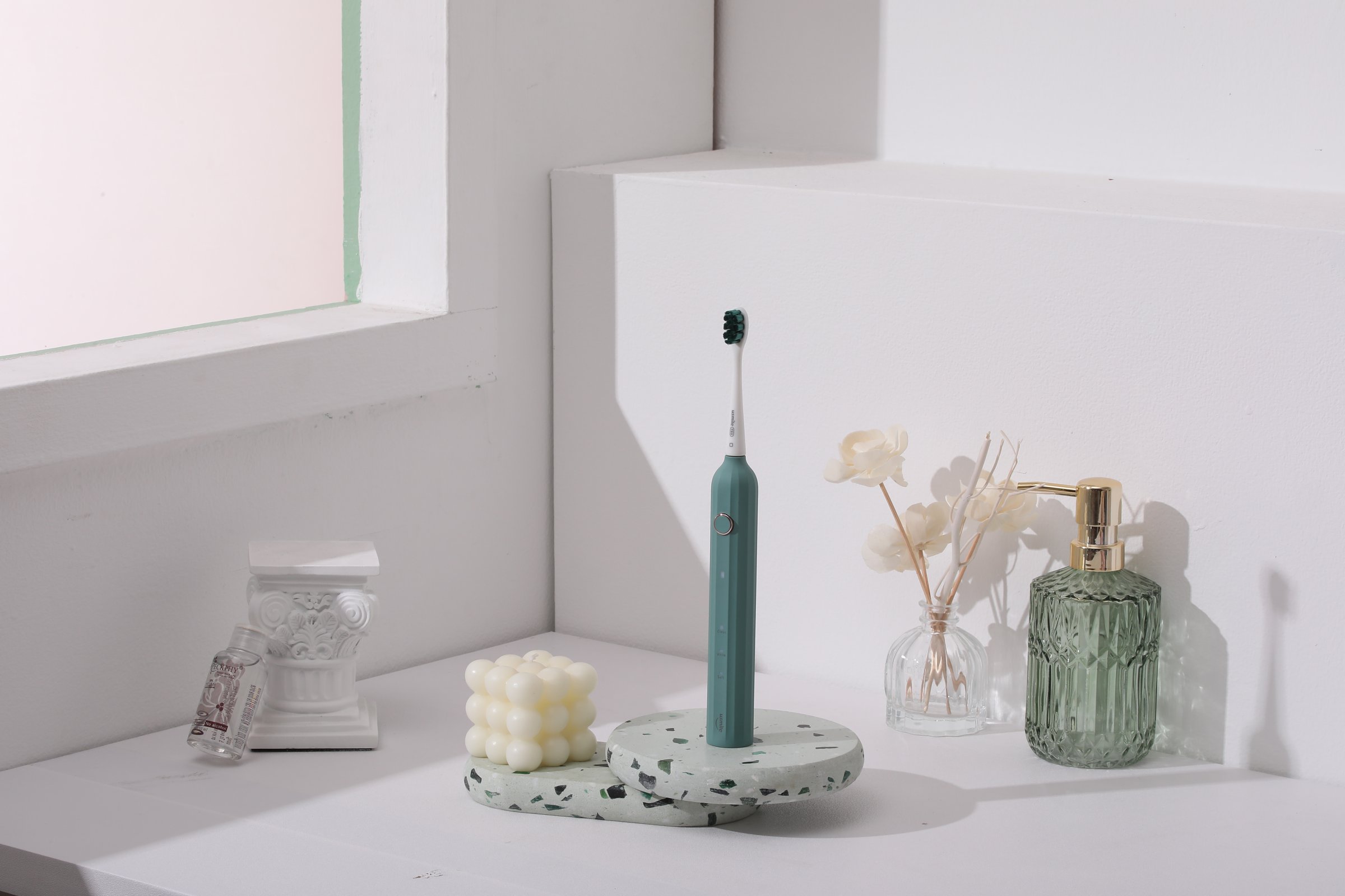 Usmile Y1S Green sonická kefka