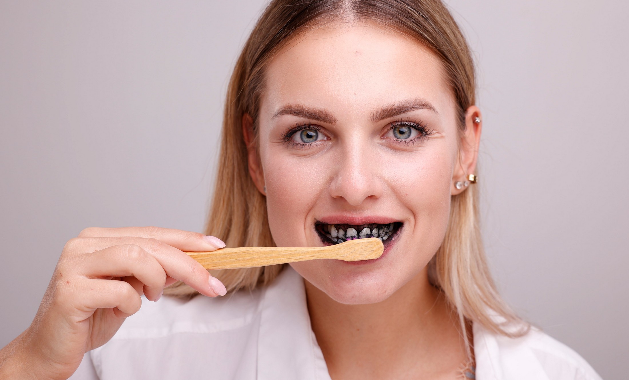 Hello Coco Original bieliaci zubný púder 30 g