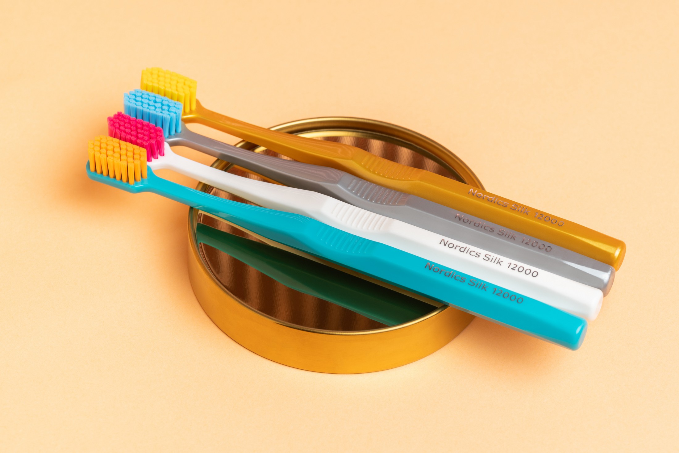 Nordics Premium Silk Ultra Soft 12000 Blue zubná kefka