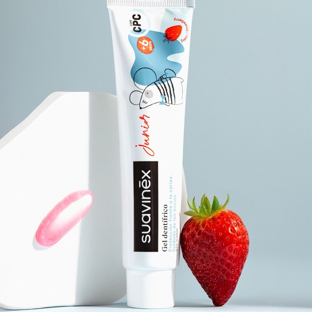 Suavinex Junior 6+ Strawberry detská zubná pasta 75 ml