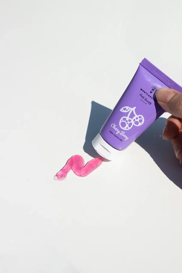 Montcarotte Kids Cherry Berry detský zubný gél 30 ml - čerešňa