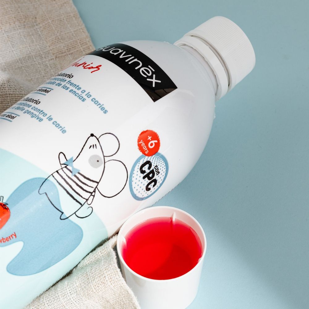 Suavinex Junior 6+ Strawberry detská ústna voda 500 ml