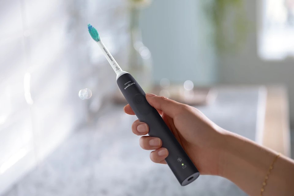 Philips Sonicare 3100 HX3671/14 Black sonická kefka