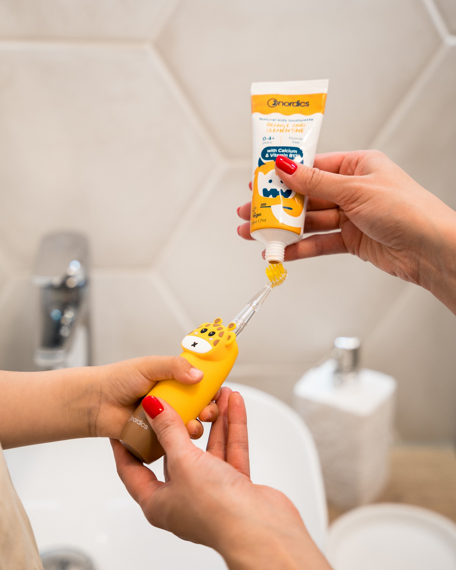 Nordics Expert Kids Sonic CA910 Yellow detská sonická kefka