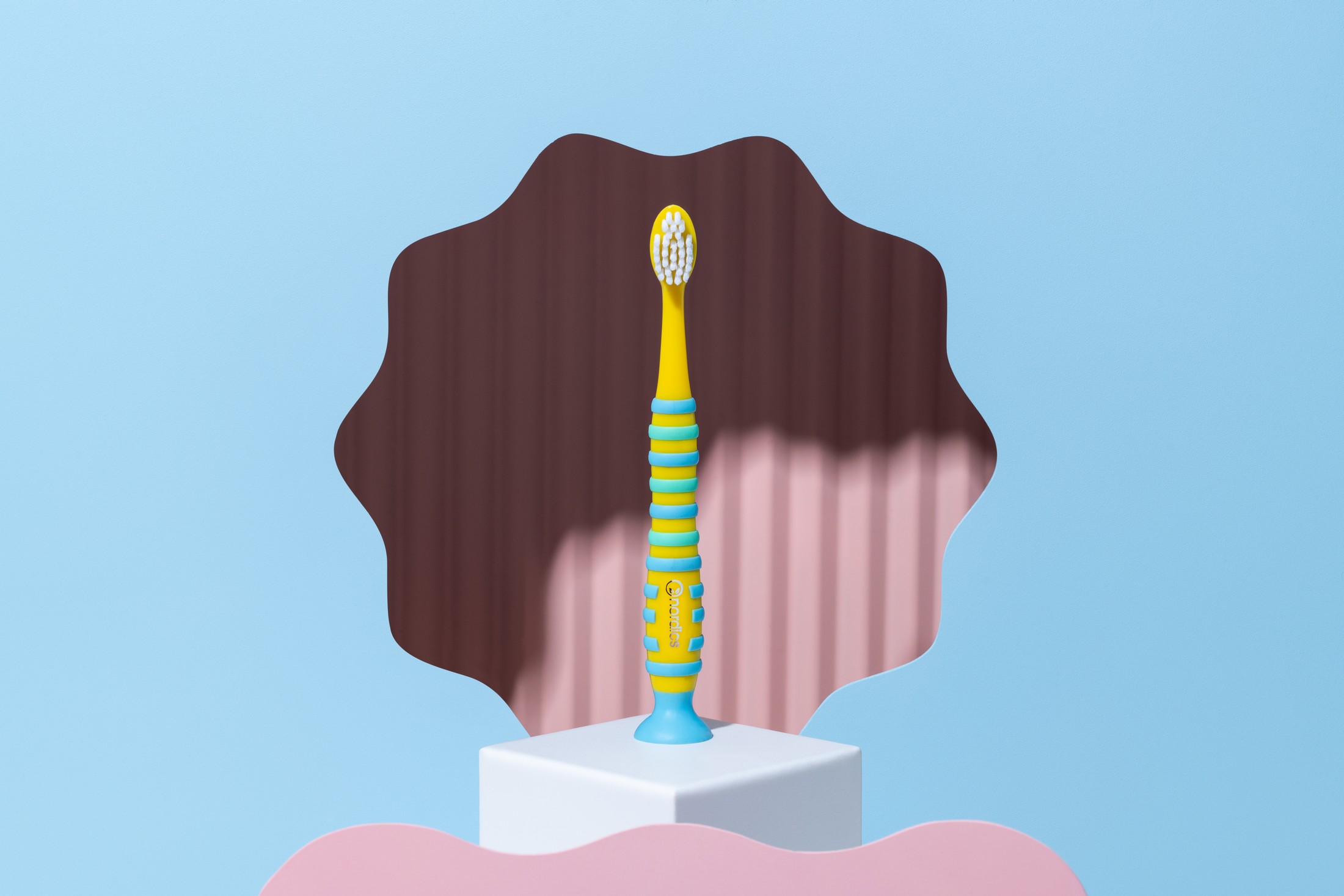 Nordics Premium Kids Rocket Soft 10500 Yellow/Blue detská zubná kefka