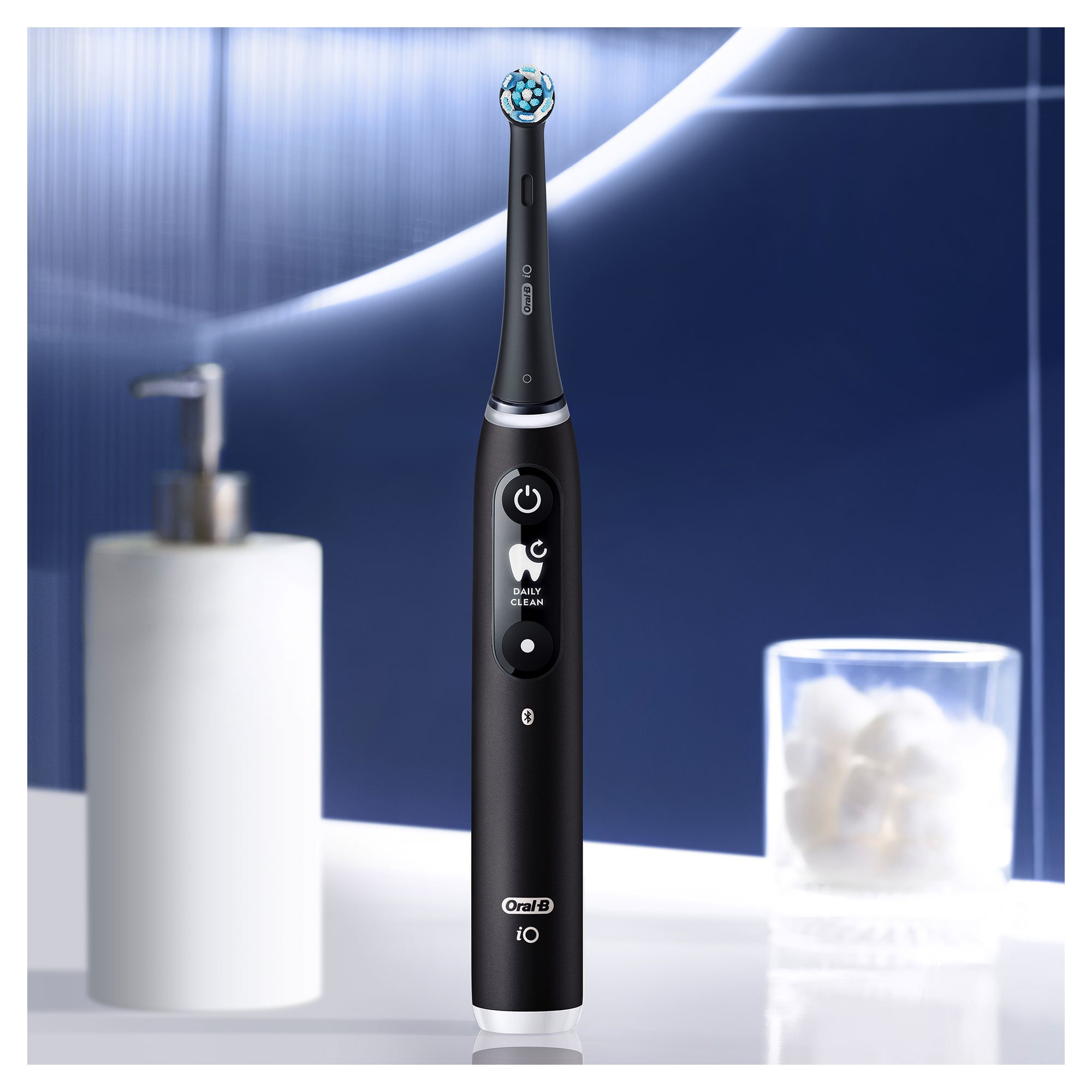 Oral-B iO Series 6 Black magnetická kefka - ROZBALENÝ TOVAR