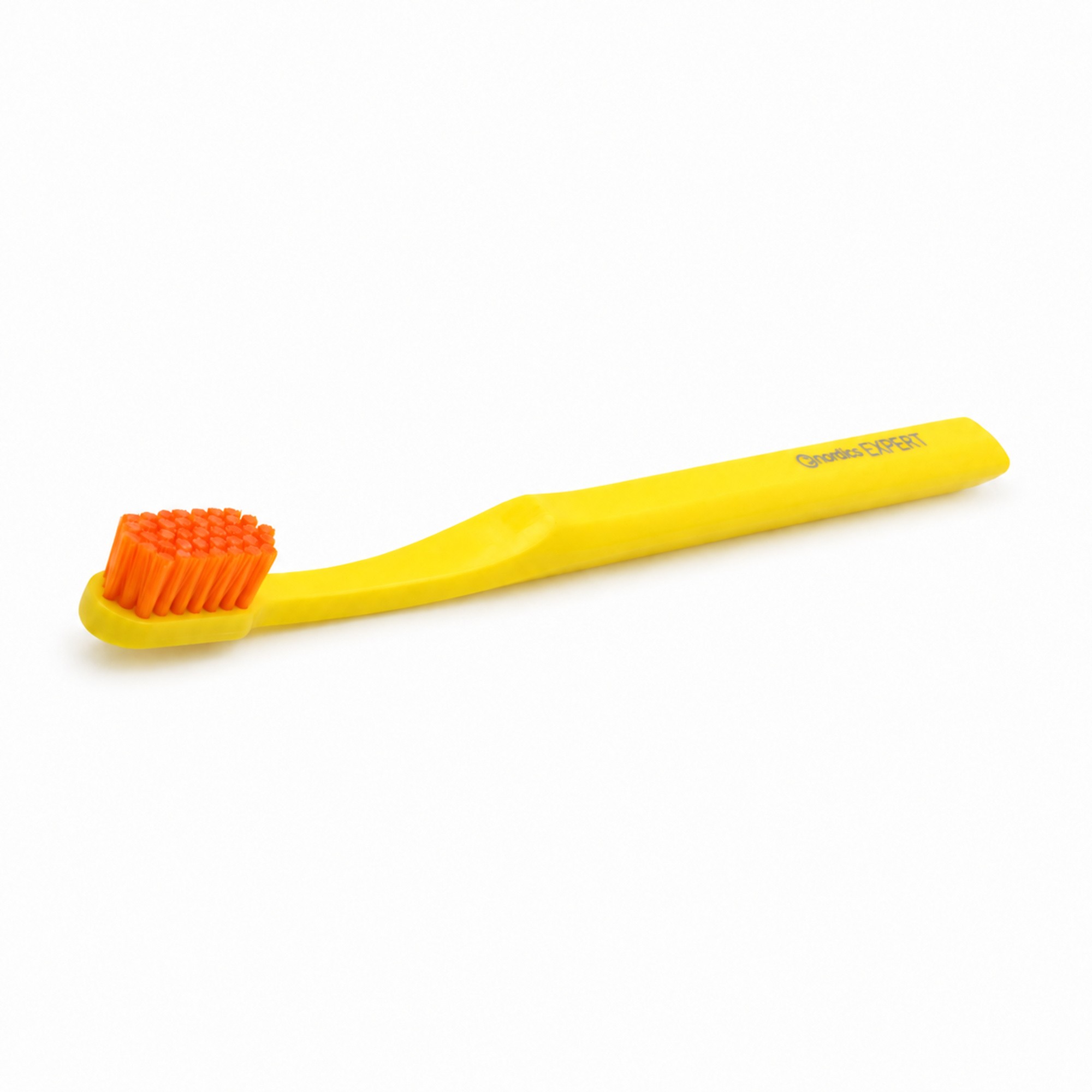 Nordics Curve Soft Yellow zubná kefka