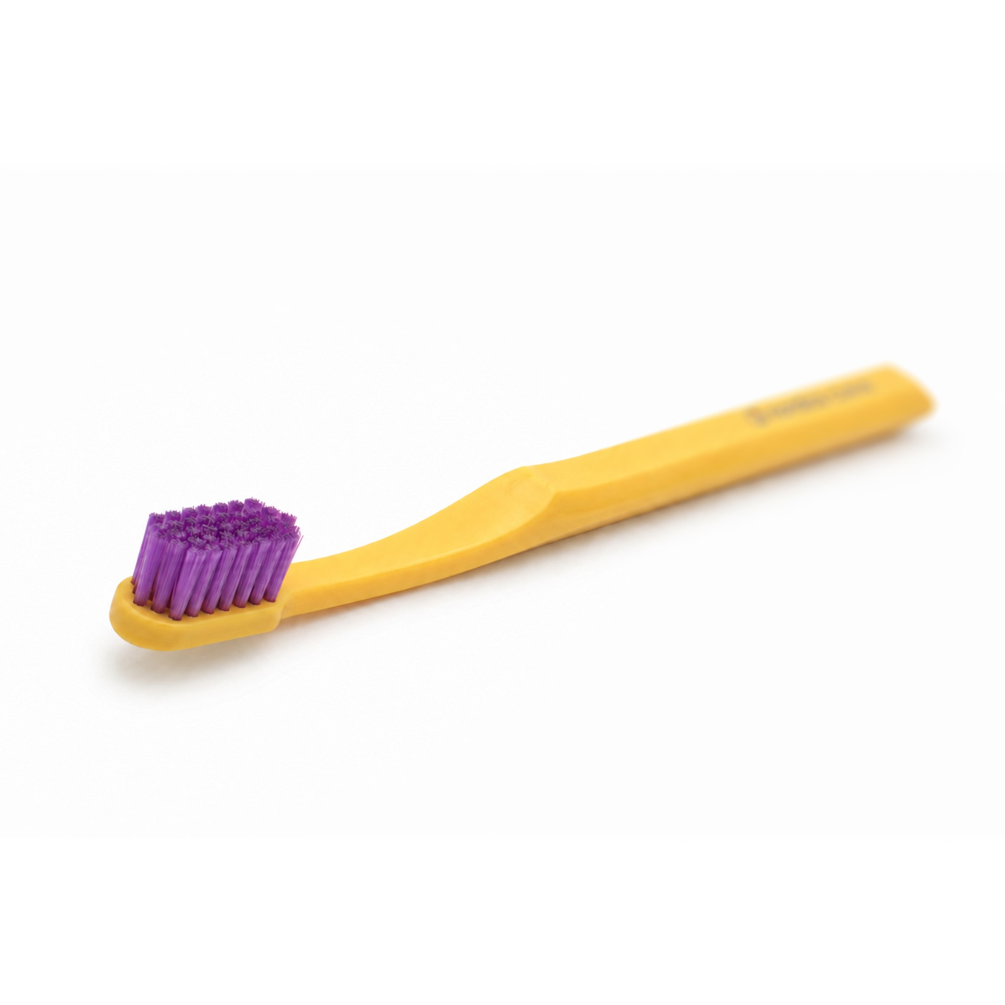 Nordics Curve Hard Yellow/Purple zubná kefka