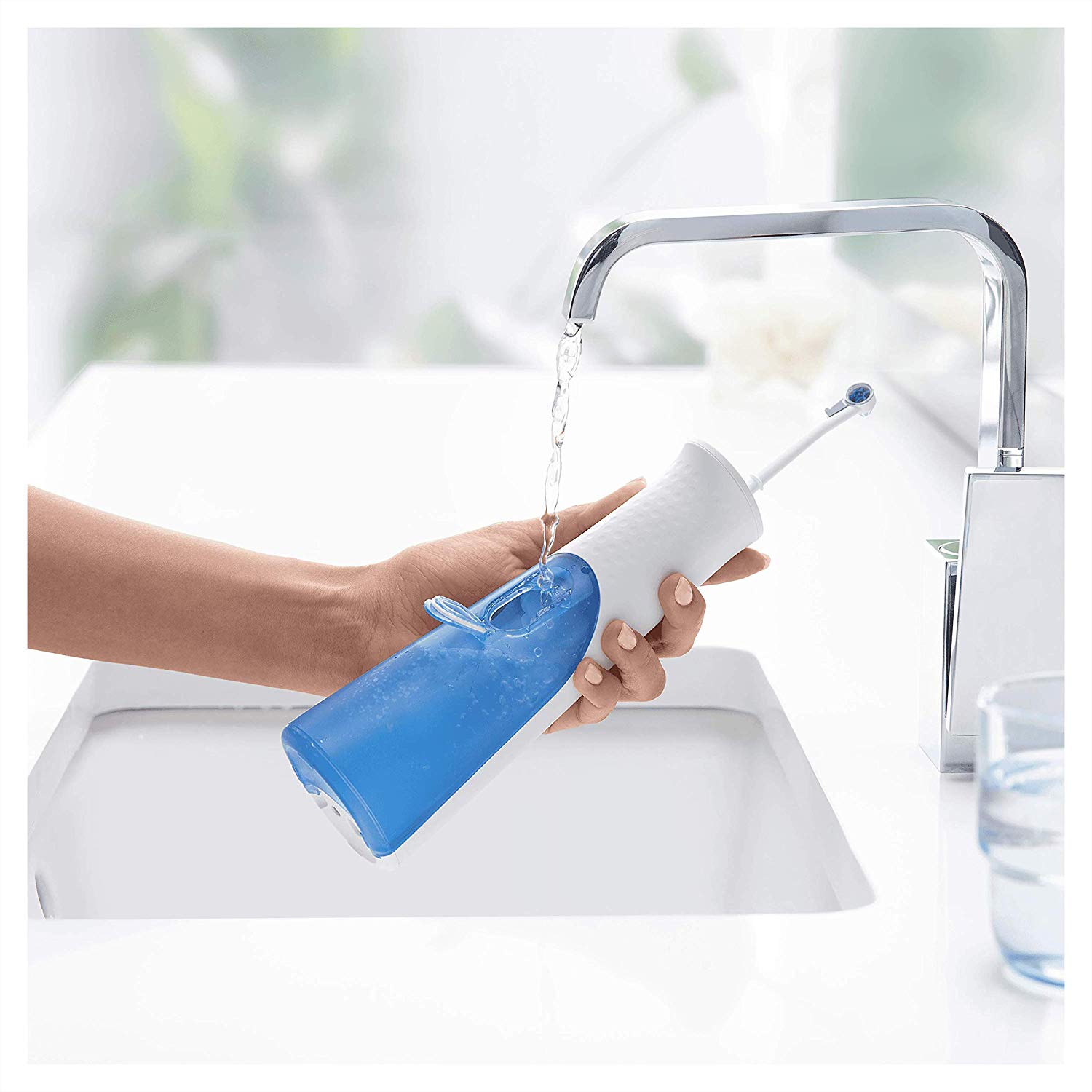 Oral-B AquaCare 4 cestovná ústna sprcha