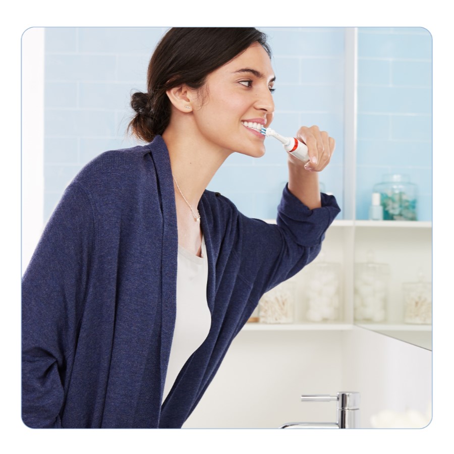 Braun Oral-B Smart 4 4500S Sensi UltraThin zubná kefka